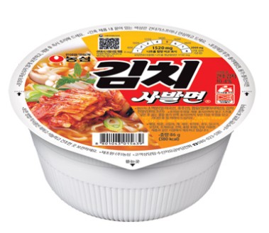 A prepared bowl of Nongshim's classic Kimchi Bowl Noodle Soup.