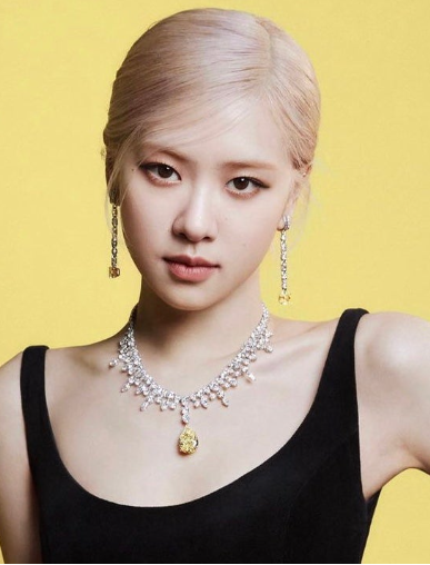 blackpink Rose perilla leaf bangs