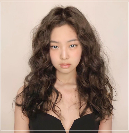 blackpink jennie Korean hippie perm jelly perm hairstyle